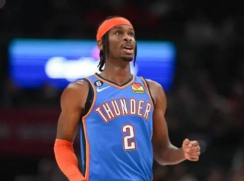  亚历山大全能表现领航，雷霆逆转步行者  